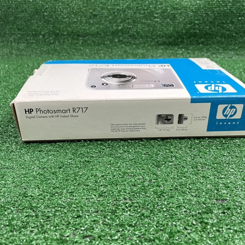 HP PhotoSmart R707 5.1MP Digital‎ Camera With HP Instant Share For Parts